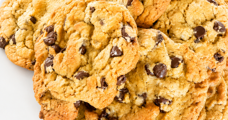Fluffy Chocolate Chip Cookies
